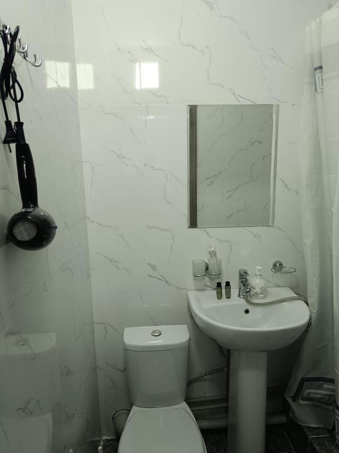 Apart 41 Almaty Ngoại thất bức ảnh